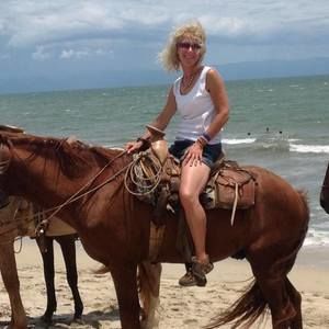 Meet your Posher, Tracy